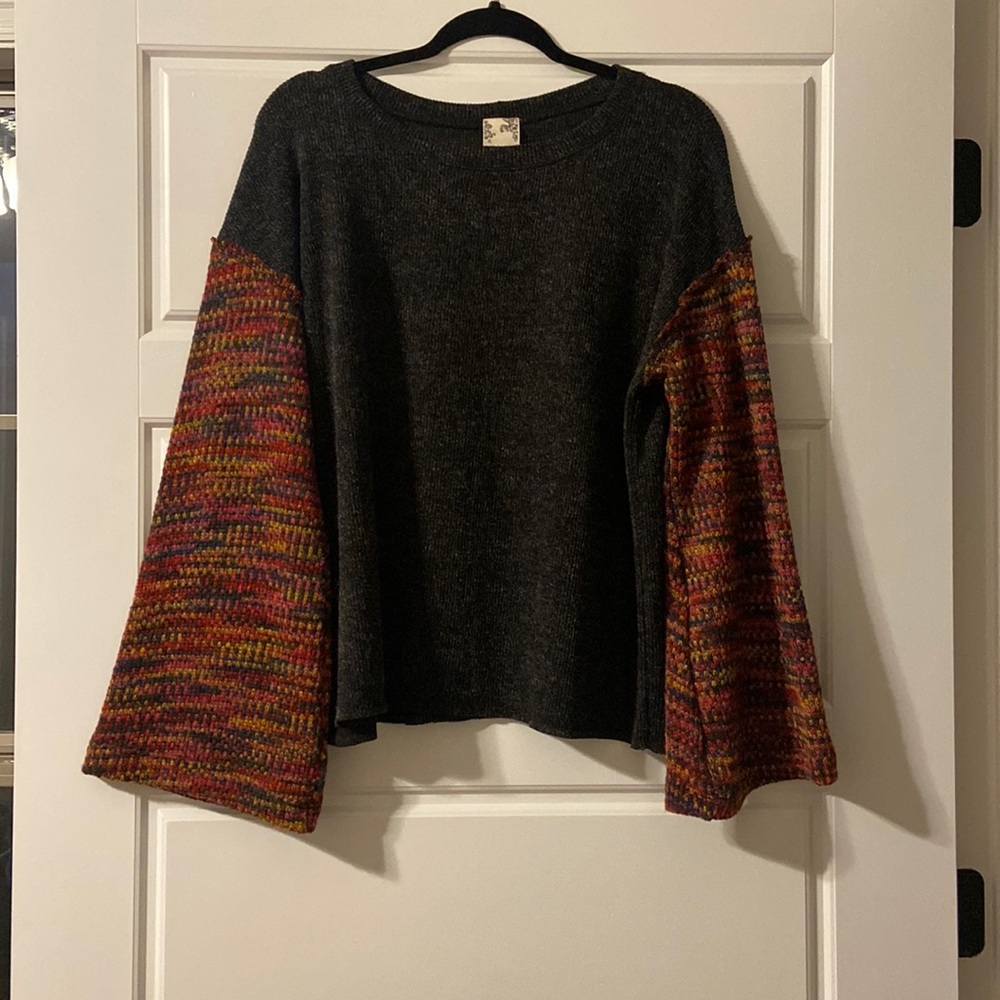 Long sleeve sweater